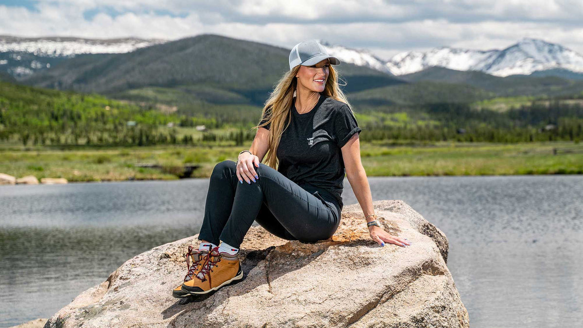 Women's T-Shirt & Tops - Nine Line Apparel