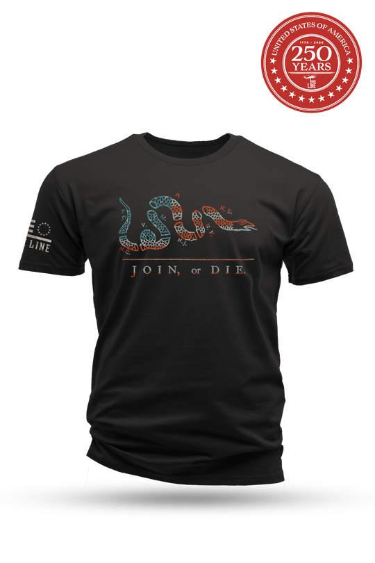 SNAKE FLAG - T-Shirt