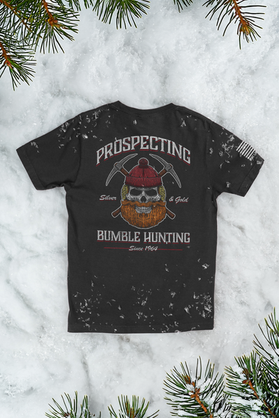 Bumble Hunter - Women's T-Shirt