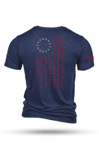 Betsy Paws - T-Shirt