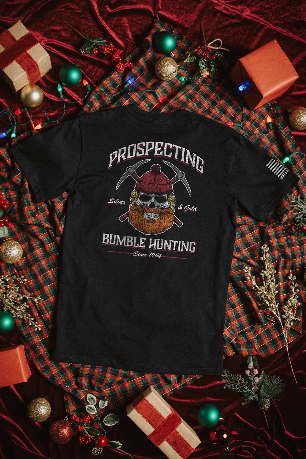 Bumble Hunter - T-Shirt